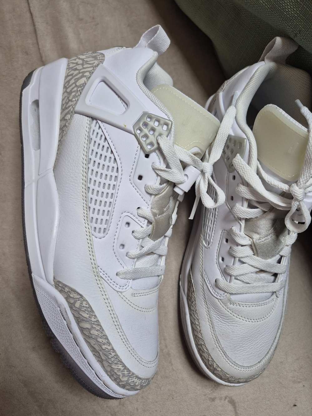 Nike Women's White and Light Gray Retro-Style Sneakers
